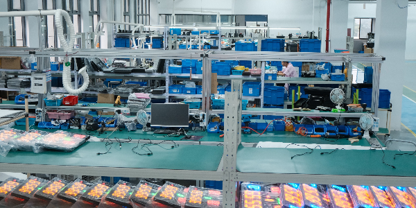 爆款背后，誰是關鍵推手？贛鑫電子：極速交付才是確定性答案